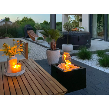 Freistehender Bioethanol-Kamin NOVIUM – Schwarz matt